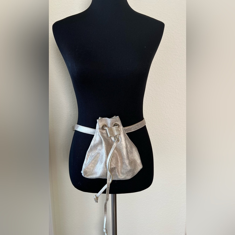 Belt Bag.